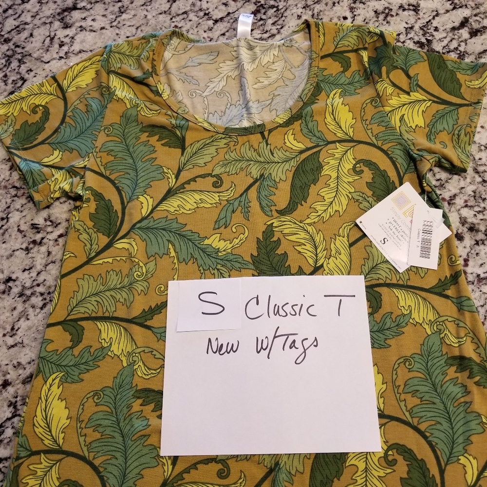 Lularoe Classic T